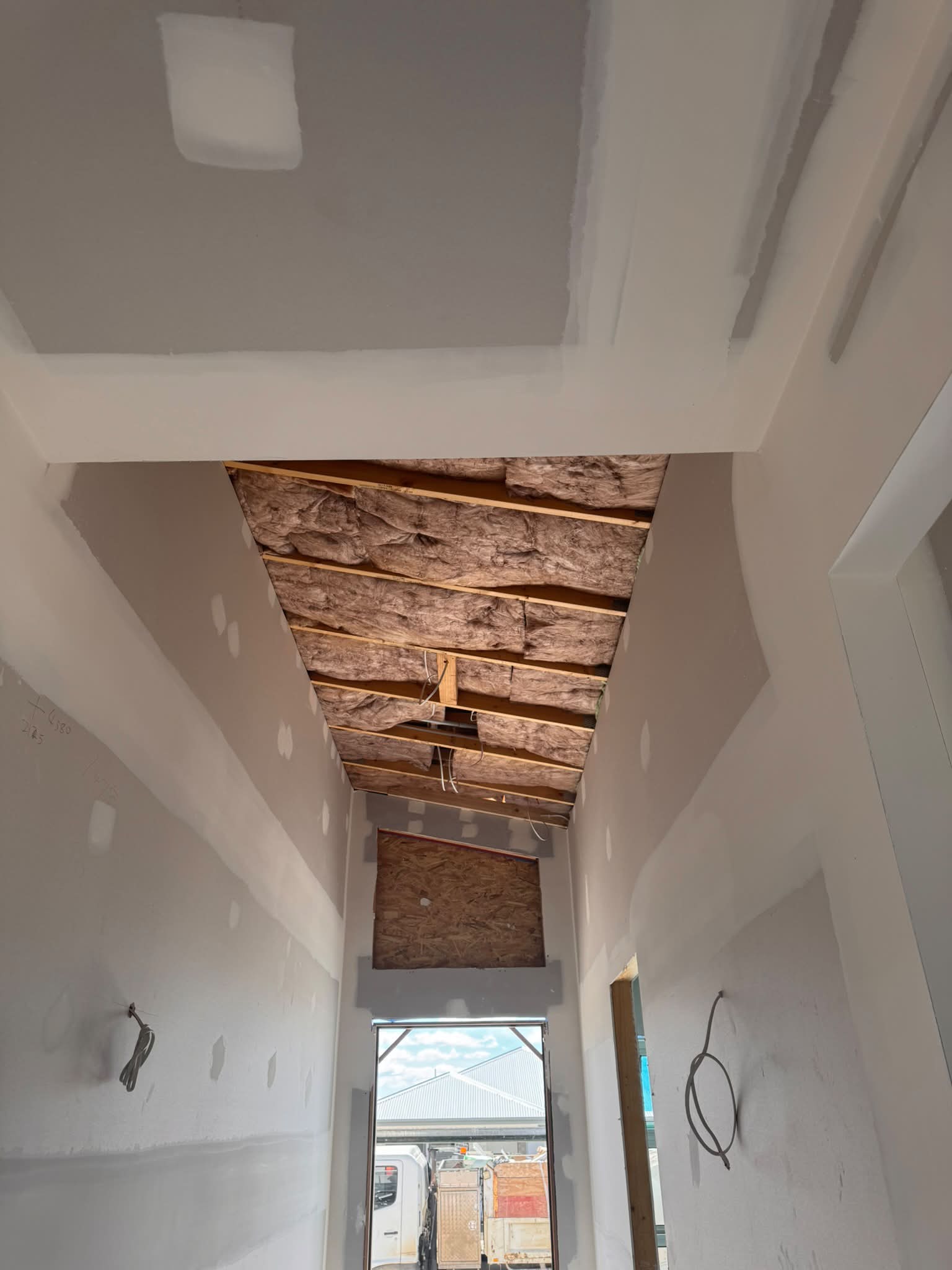 Before master bedroom